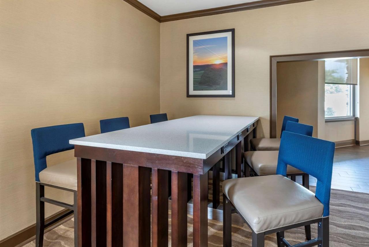 Comfort Inn Lancaster County North Denver Kültér fotó